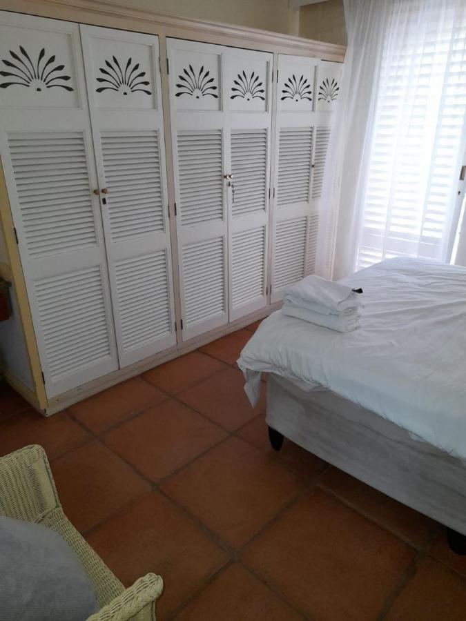 Ferienwohnung 19 Montego Bay Caribbean Estate Port Edward Exterior foto
